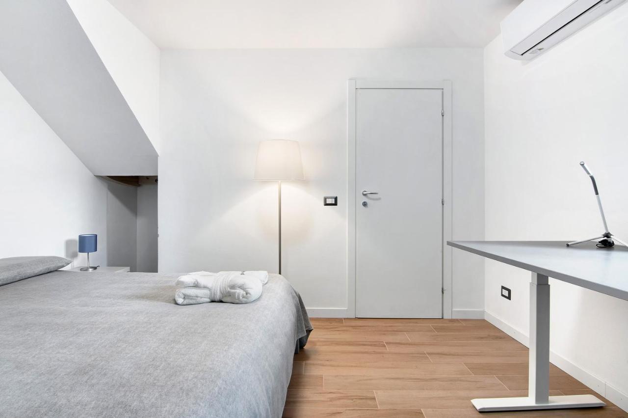 Fogazzaro Lake View Apartment Oria  Εξωτερικό φωτογραφία