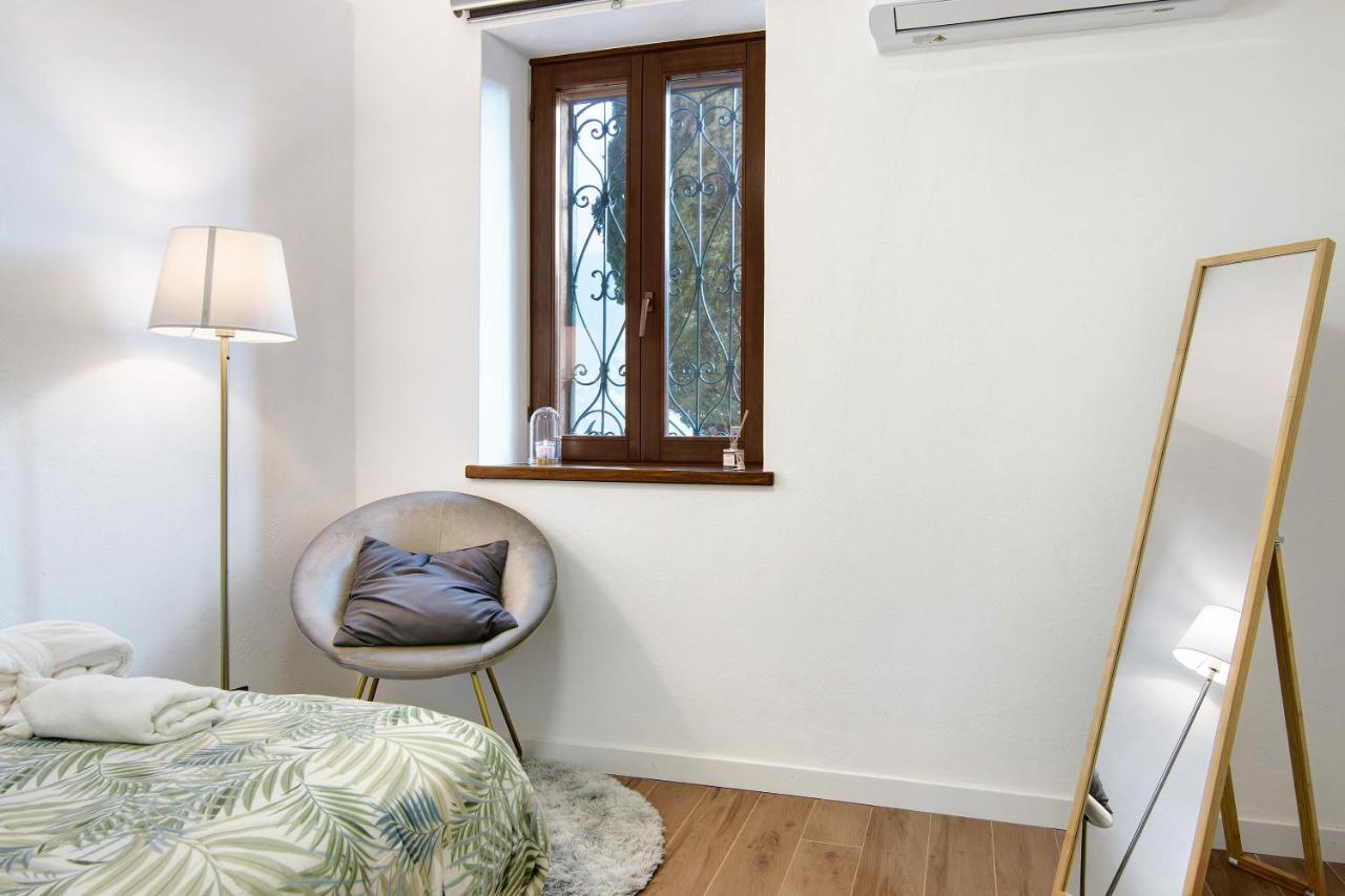 Fogazzaro Lake View Apartment Oria  Εξωτερικό φωτογραφία